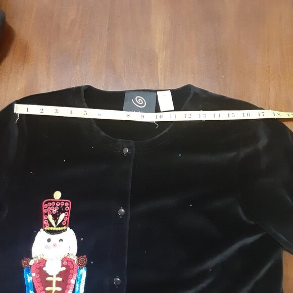 Michael Simon Event Medium Nutcracker Christmas Black Velvet Cardigan Sweater - Picture 15 of 16